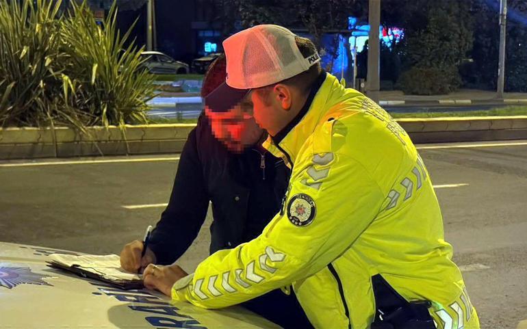 Otomobilinde yüksek ses sistemi bulunan sürücüye 24 bin lira ceza