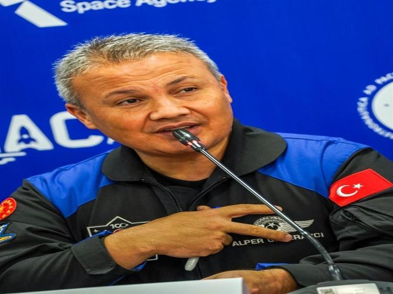 Astronotlar Antalyada uzayın geleceğini konuştu