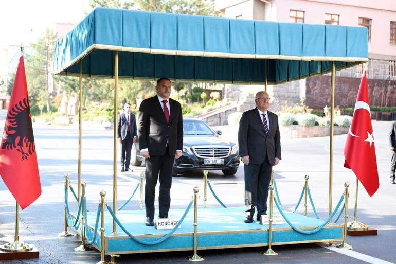 Bakan Güler, Arnavut mevkidaşı Nufi ile bir araya geldi