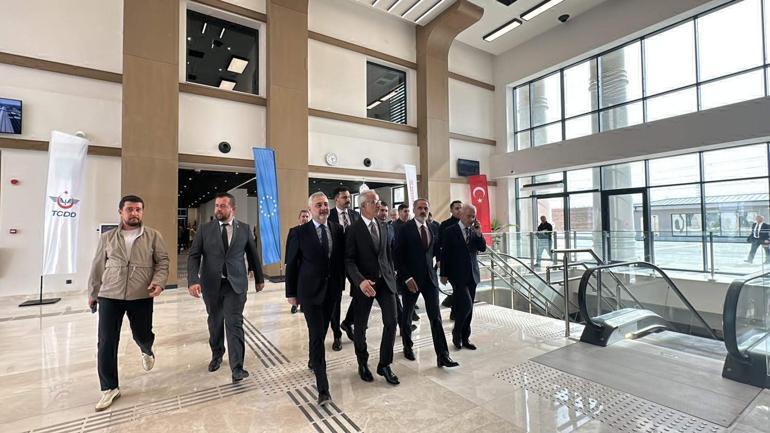 Bakan Uraloğlu: Halkalı-Kapıkule yolcu seyahat süresi 4 saatten 1,5 saate düşecek