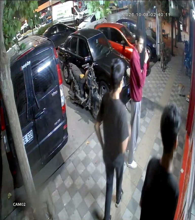 Manisada restoranda hırsızlık kamerada