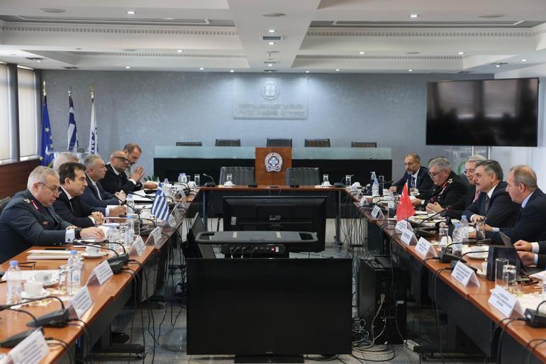Bakan Çiftçi Yunanistan mevkidaşı Chrisochoidis ile bir araya geldi