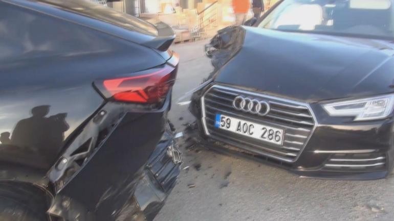 Silivride 4 aracın karıştığı zincirleme kaza kamerada: 3 yaralı