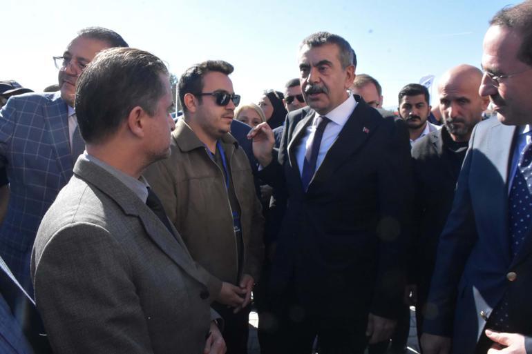 Bakan Tekin: 600 bin derslik inşa ettik