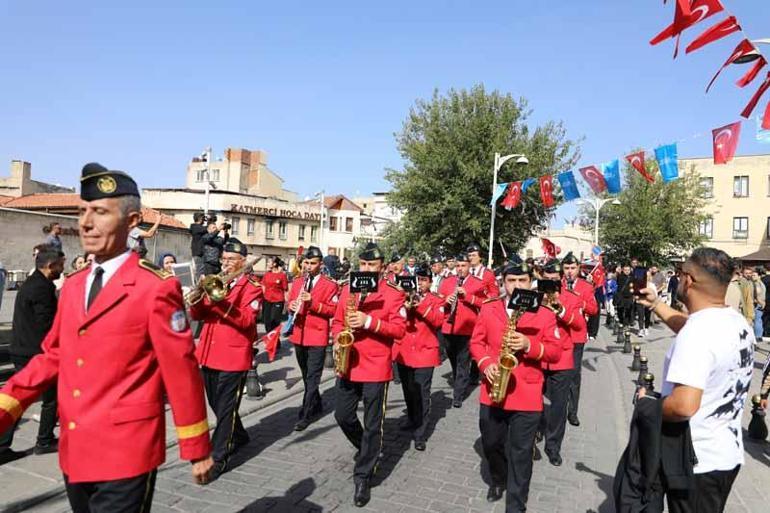 Gastronomi Festivali kortej yürüyüşü ile başladı