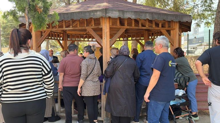 Ortaokulda 12 öğrenci zehirlenme şüphesiyle hastaneye kaldırıldı