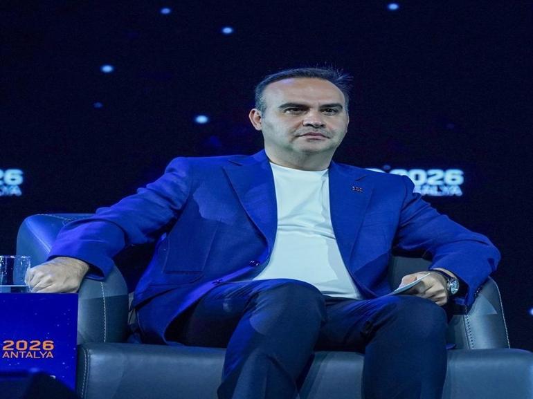 Bakan Kacır: Türkiye artık kendi roketiyle kendi uydusunu uzaya gönderen bir ülke haline gelecek