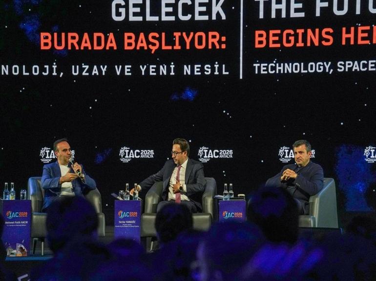 Bakan Kacır: Türkiye artık kendi roketiyle kendi uydusunu uzaya gönderen bir ülke haline gelecek