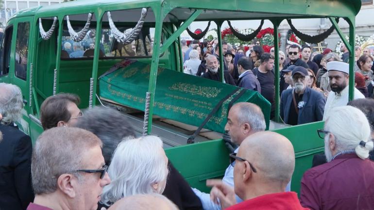Oyuncu Necla Uygur son yolculuğuna uğurlandı