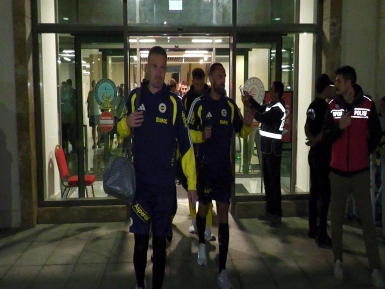 Fenerbahçe kafilesi, Rize’ye geldi