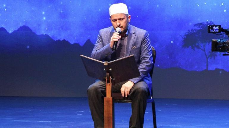 Esenler’de yeni kültür sanat sezonu Sezai Karakoç’la başladı