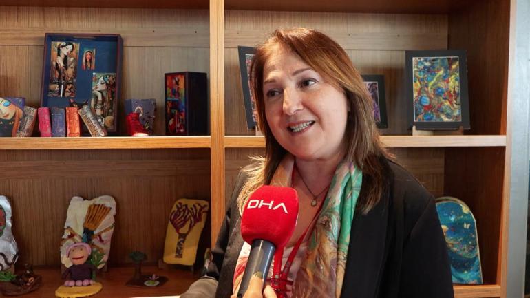 ‘Sanatın Dilinden Hayata’ sergisi ziyarete açıldı