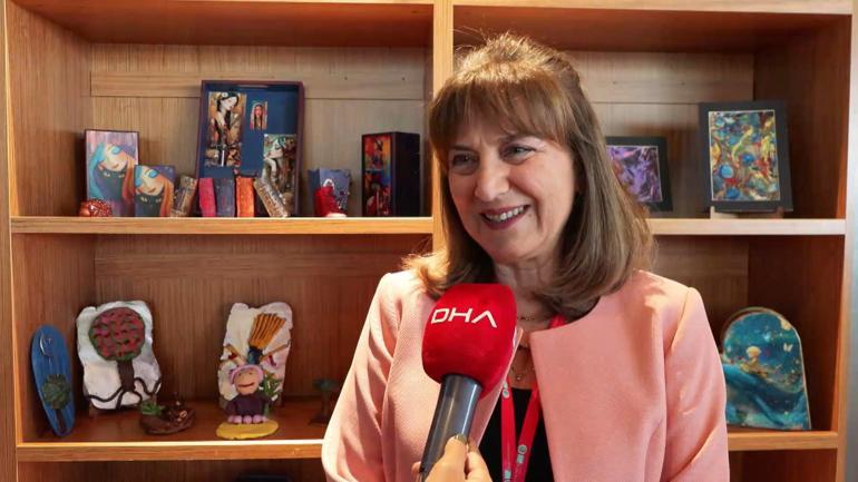 ‘Sanatın Dilinden Hayata’ sergisi ziyarete açıldı