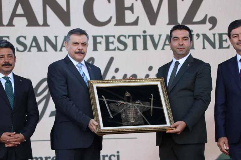 Bakan Çiftçi: Bütün gayretimiz insanımızın huzur içinde yaşaması