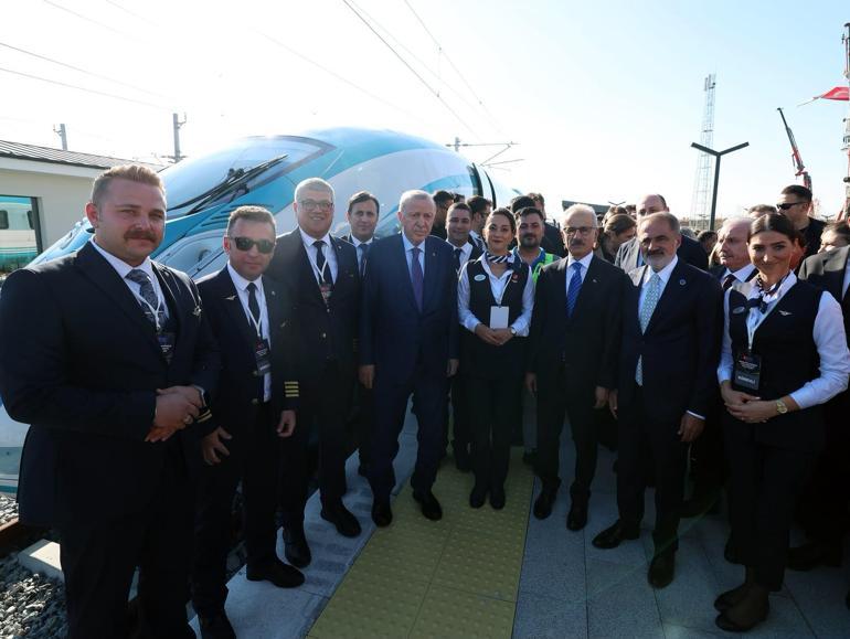 Bakan Uraloğlu: “Hızlı tren ağımızı Çerkezköy-Kapıkule hızlı tren hattımızla birlikte 2 bin 604 kilometreye yükselttik