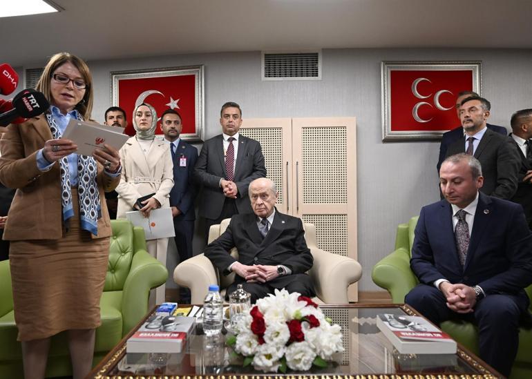 Devlet Bahçeli: Sonuç almadan bakanlarımızı suçlamak siyasete ihanettir