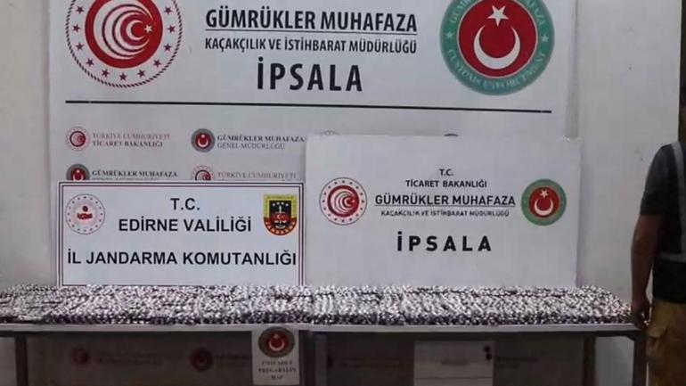 İpsala Sınır Kapısı’nda 17 bin 121 uyuşturucu hap ele geçirildi