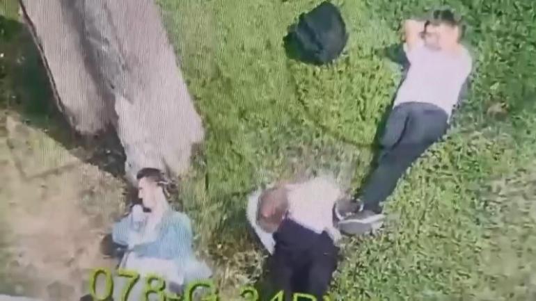 Gezi Parkı’nda uyuyan kişinin cep telefonunu sürünerek çaldı; metroda yakalandı