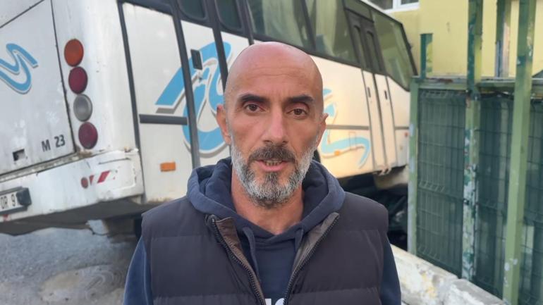 Arnavutköyde freni tutmayan midibüs bahçeye girdi; sürücü kapısından tuttu ama durduramadı