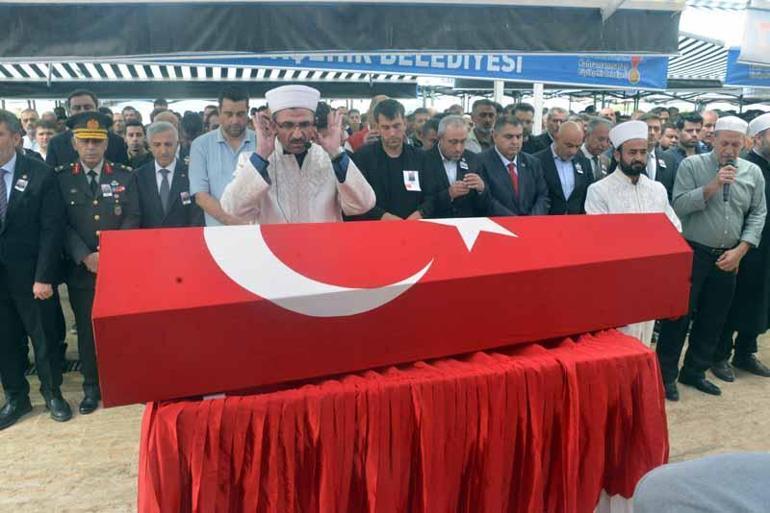 Şehit uzman çavuş, Kahramanmaraşta toprağa verildi