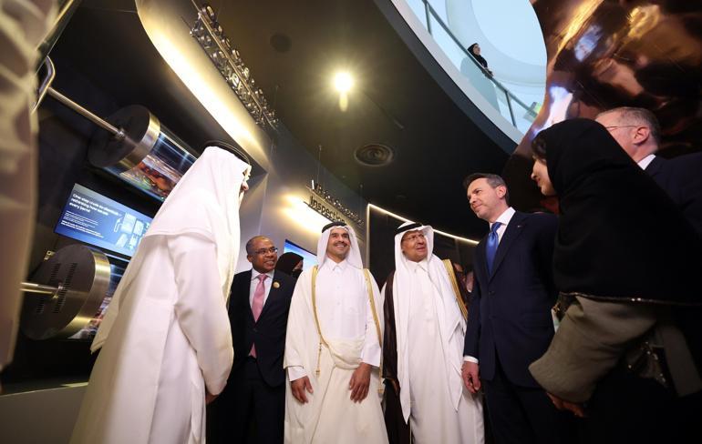 Bakan Bayraktar, Suudi Arabistan Enerji Bakanı Al Saud ile fuar açılışı yaptı