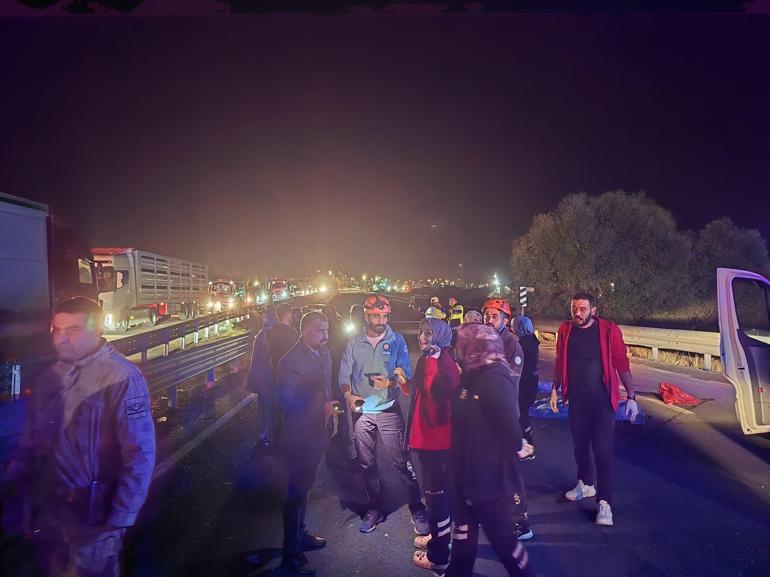 Bingöl’de otomobil bariyerlere çaptı: 2 ölü, 2 yaralı