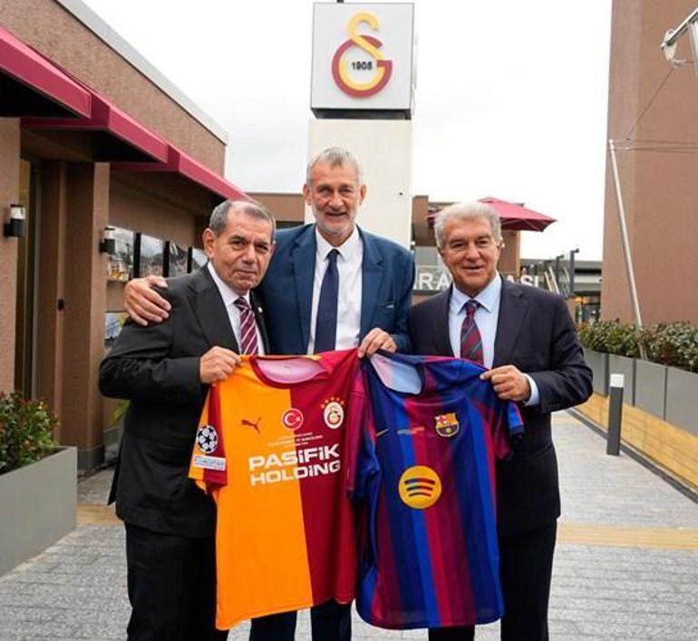 Galatasaray ve Barcelona yönetimi dostluk yemeğinde bir araya geldi