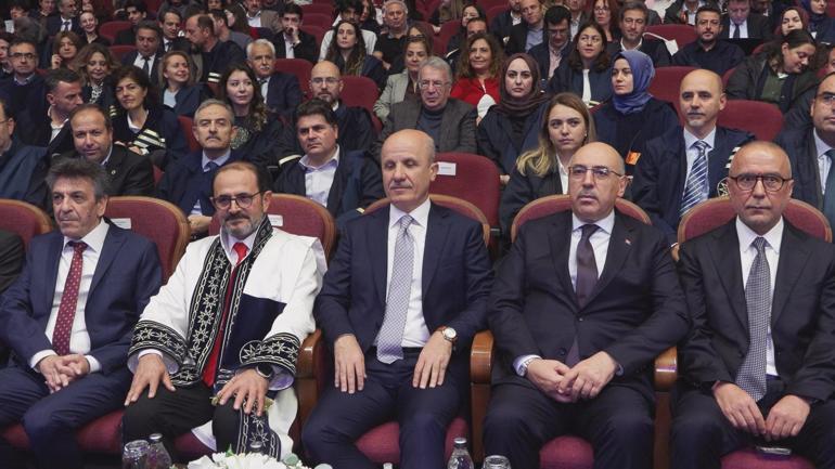 YÖK Başkanı Özvar: Çoktan seçmeli sınavlar öğrencilerin muhakeme becerisini sorgulatıyor