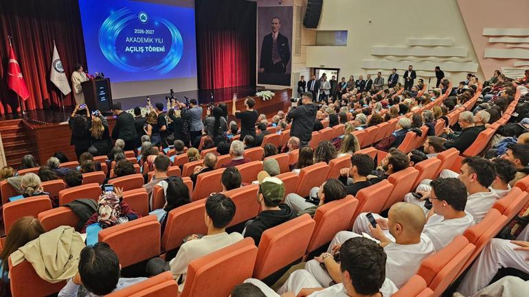 Mustafa Şentop: Türkiye bölgede ve dünyanın tamamında önemli bir aktördür, oyun kuran bir ülkedir