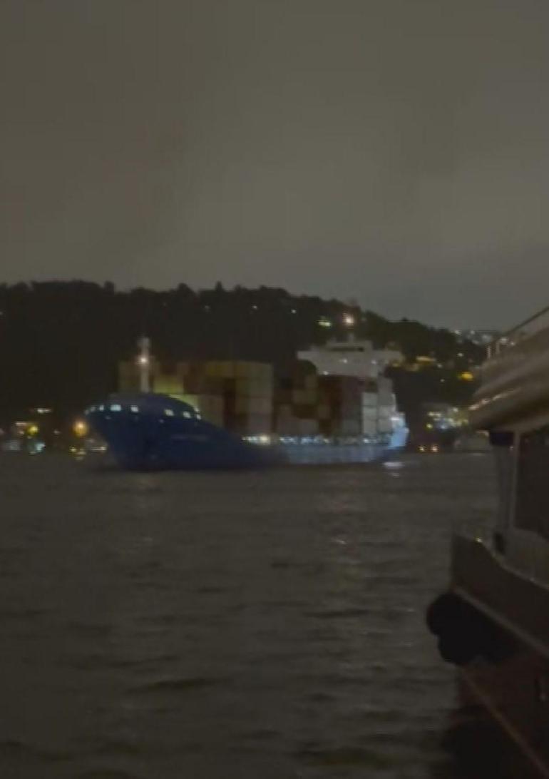 İstanbul Boğazında sürüklenen gemi kurtarıldı