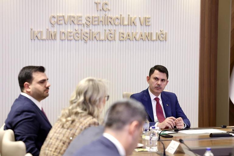 Bakan Kurum: İzmire değer katacak yatırımları hayata geçirmek için çalışmaya devam edeceğiz