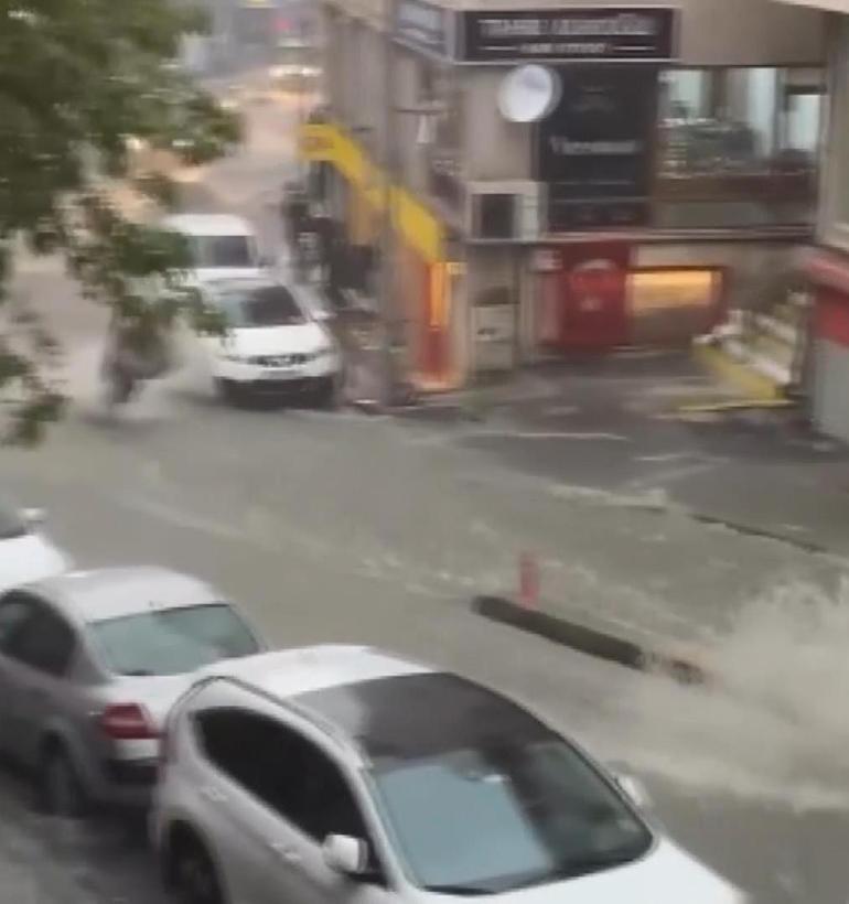 Şişlide sel sularına kapılan kadın son anda kurtarıldı