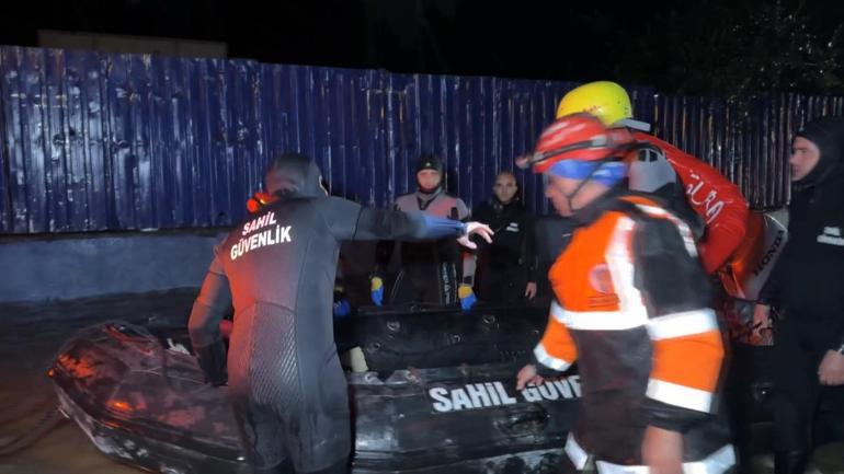 Sarıyer Ayazağa’da iş yerlerinde mahsur kalanlar tek tek kurtarıldı