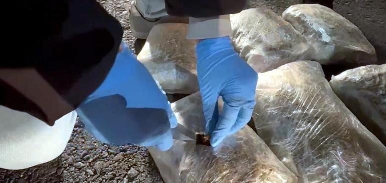 Bitlis’te 5 kilo 887 gram uyuşturucu ele geçirildi: 13 tutuklama