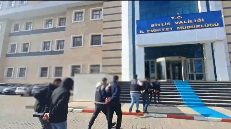 Bitlis’te 5 kilo 887 gram uyuşturucu ele geçirildi: 13 tutuklama