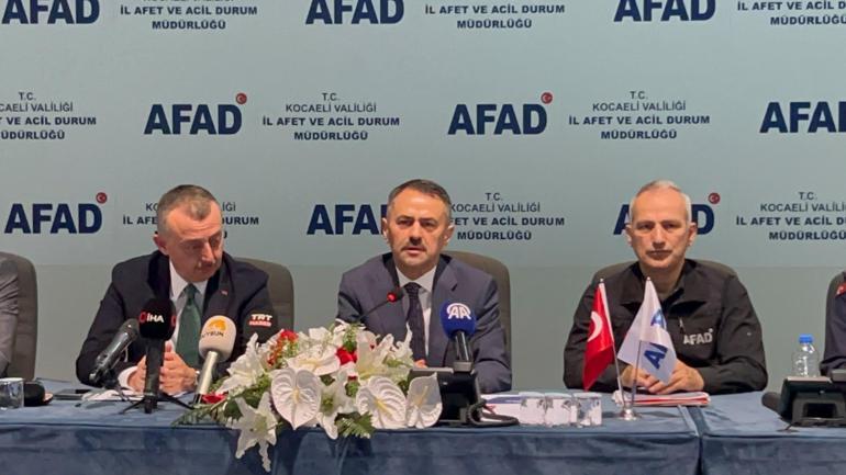 Kocaelide sele neden olan sağanakta 1900 olaya müdahale edildi, mahsur kalan 267 kişi kurtarıldı