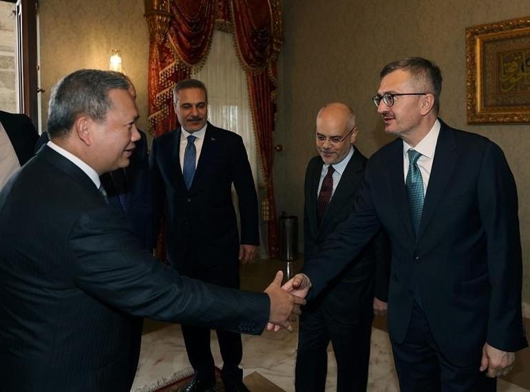 Cumhurbaşkanı Erdoğan, Kamboçya Başbakanı Maneti kabul etti