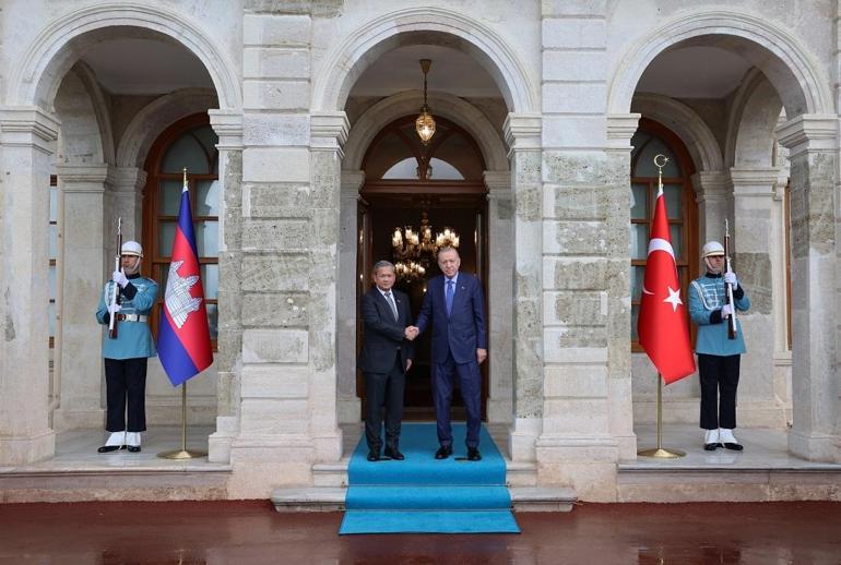 Cumhurbaşkanı Erdoğan, Kamboçya Başbakanı Maneti kabul etti