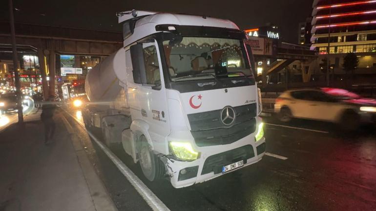 Avcılarda 4 aracın karıştığı zincirleme kaza: 4 yaralı