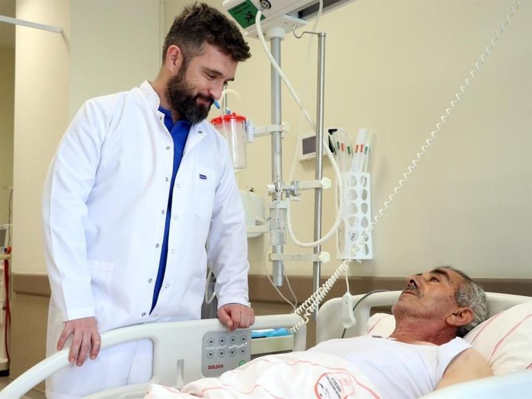 Günde 60 kez kalp pili şoklaması olan hasta, yakma işlemi ile sağlığına kavuştu