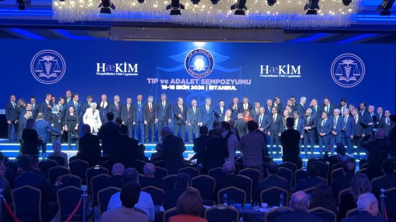 Bakan Memişoğlu: Hasta haklarının korunmasıyla sağlık çalışanlarımızın mesleki güvencesini, birbirini tamamlayan unsurlar olarak görüyoruz