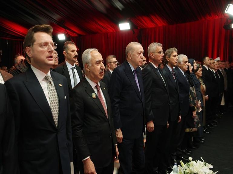 Cumhurbaşkanı Erdoğan: 2026 yılı bitmeden 38 bin hekim dışı personel alacağız