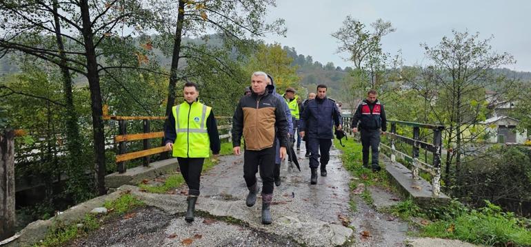 Sapanca’da selden zarar gören bölgelerde çalışmalar başladı