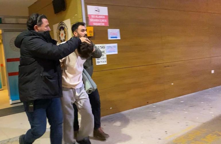 Bursada bıçaklı kavga:1 ölü 2 yaralı