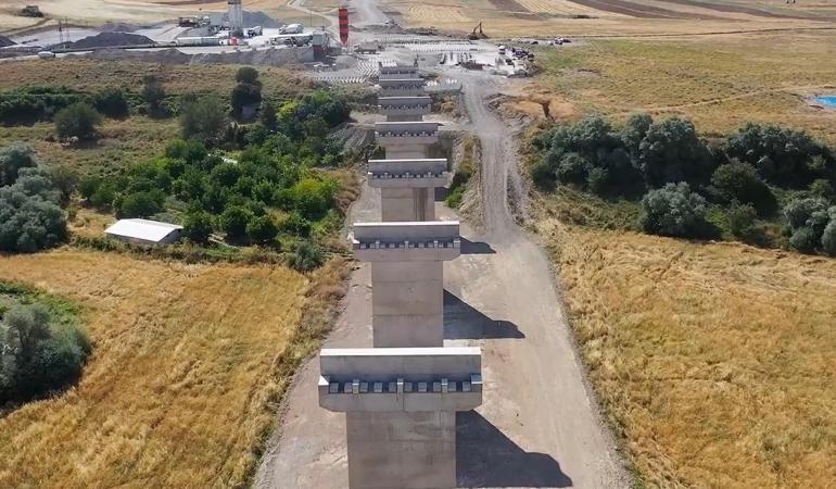 Bakan Uraloğlu: Ankara-Kayseri seyahat süresini 1 saat 45 dakikaya düşüreceğiz