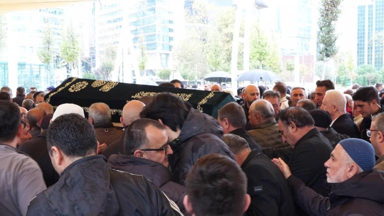 Ayazağadaki selde hayatını kaybeden Turgut Dursun son yolculuğuna uğurlandı