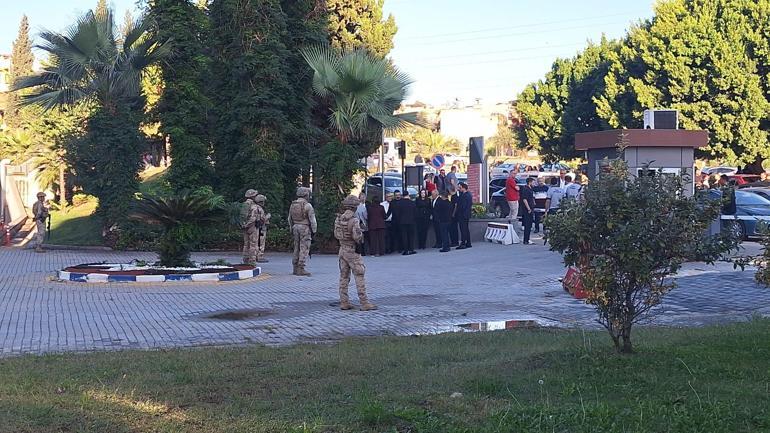 Adanada Çukurova Belediyesine operasyon: 44 gözaltı