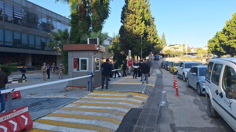 Adanada Çukurova Belediyesine operasyon: 44 gözaltı