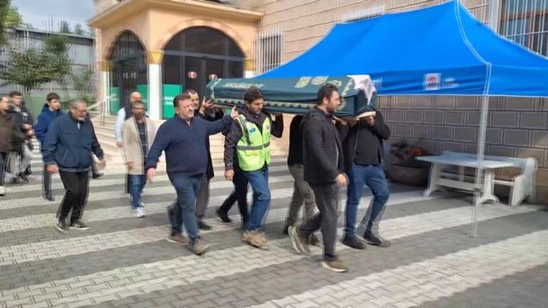 Maltepe’de çöken binada hayatını kaybeden 5 yaşındaki Gülce son yolculuğuna uğurlandı