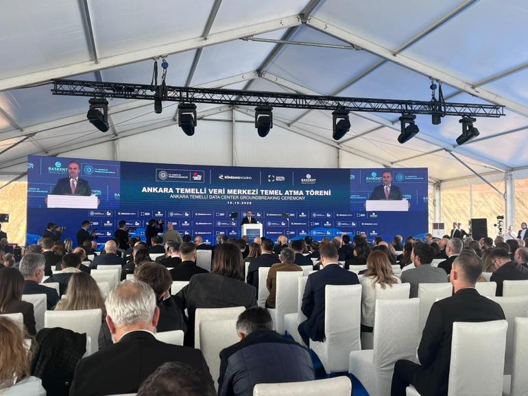Bakan Kacır: 2030’a kadar ülkemizin kurulu veri merkezi gücünü 1 gigavata çıkaracağız